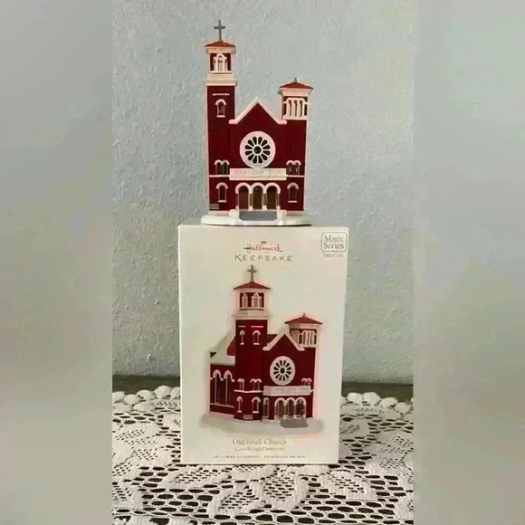 Hallmark Keepsake Christmas Ornament #12 Magic Series Old Brick Church New 2009 - Picture 2 of 8